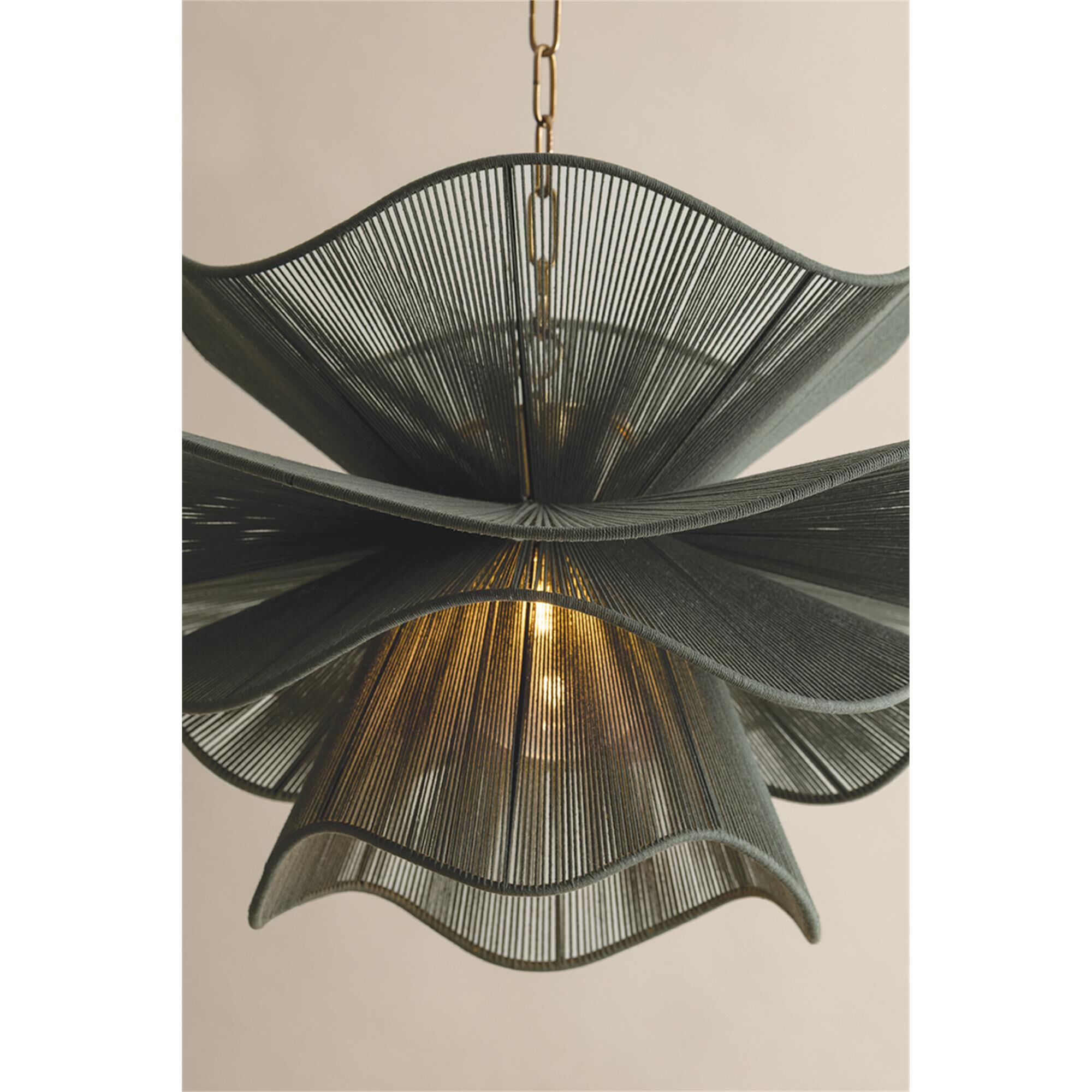 Amanda Medium Chandelier,